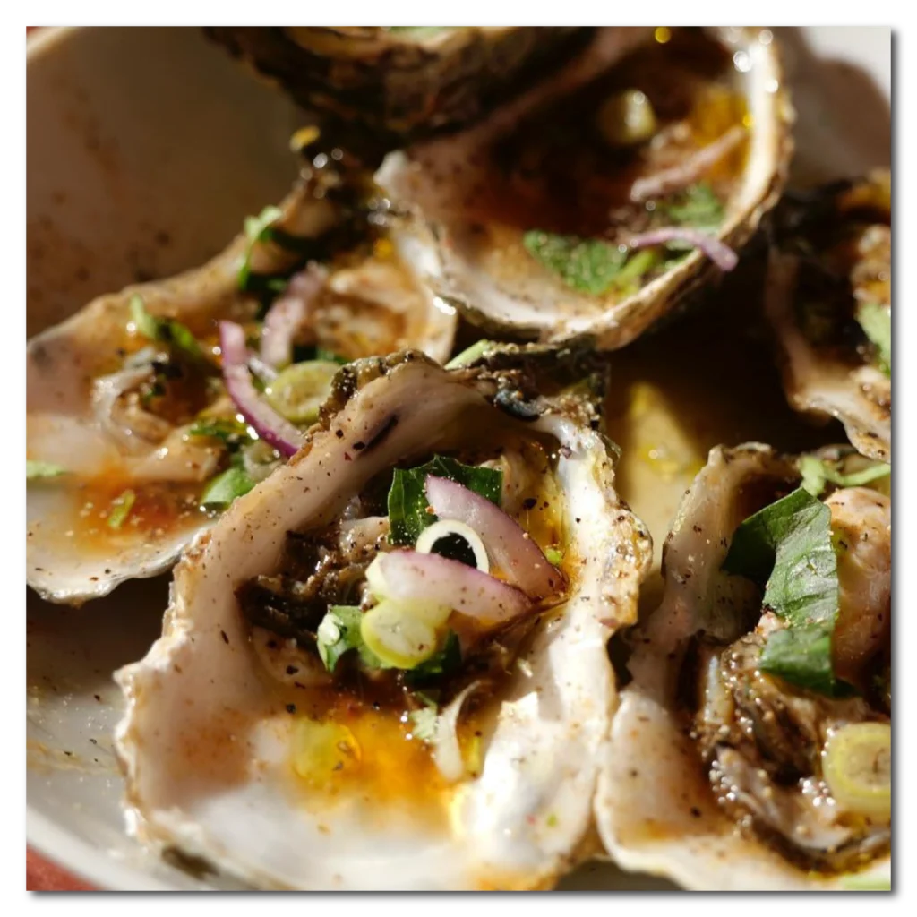 Huîtres assaisonnées Restaurant latino la muchacha nation paris 12
